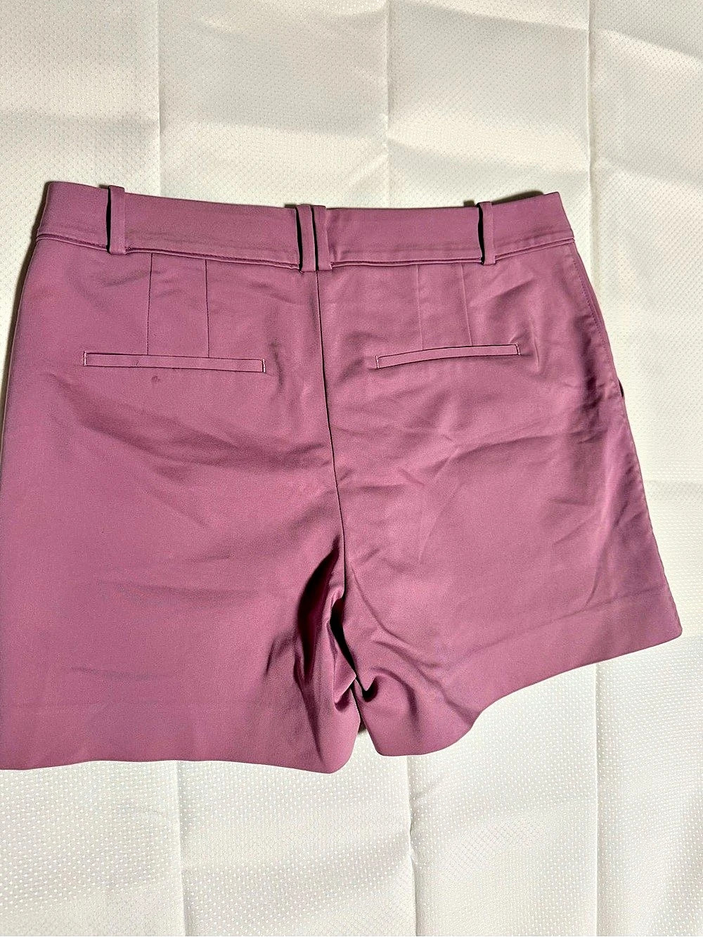 White House Black Market The 5" Short Pink Size 10